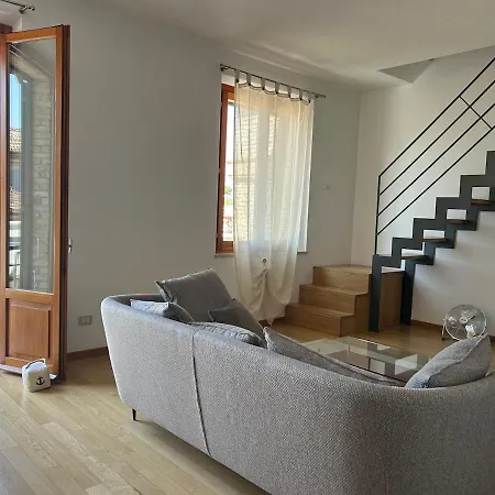 アパート Montevecchio 56