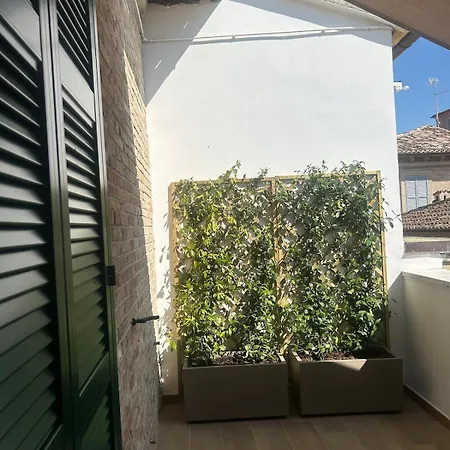 Montevecchio 56 アパート